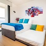 Nuevo apartamento de 1 dormitorio con vista al mar y al lago