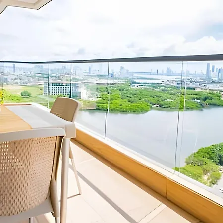 Apartamento Nuevo De 1 Con Vista Al Mar Y Al *