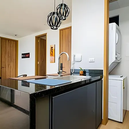 Apartamento Nuevo De 1 Con Vista Al Mar Y Al *